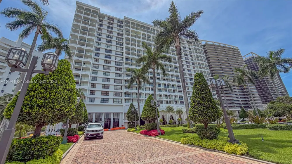 9801 Collins Ave #3U Bal Harbour, FL 33154
