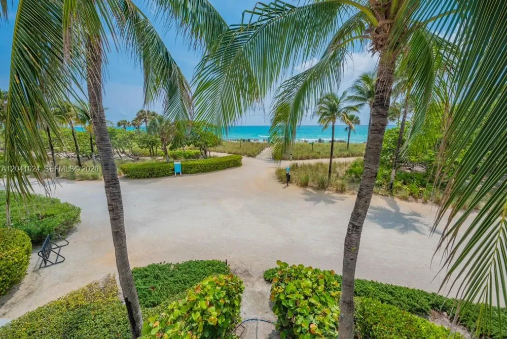 9801 Collins Ave #3U Bal Harbour, FL 33154