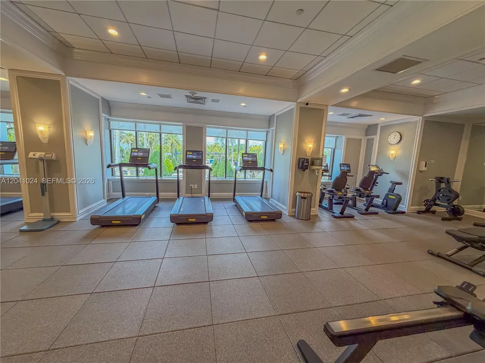 9801 Collins Ave #3U Bal Harbour, FL 33154