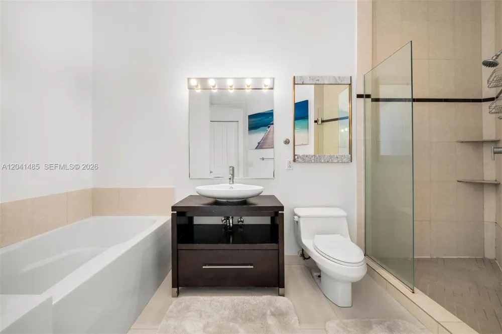 480 NE 30th St #501 Miami, FL 33137
