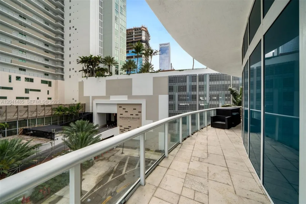 480 NE 30th St #501 Miami, FL 33137