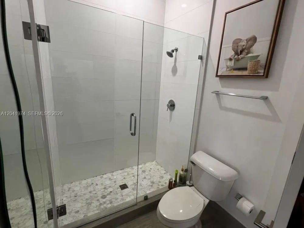 18975 Atlantic Blvd #18975 Sunny Isles Beach, FL 33160