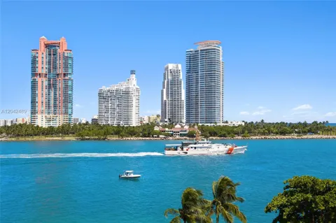 7141 Fisher Island Dr #7141