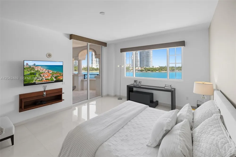 7141 Fisher Island Dr #7141 Miami Beach, FL 33109
