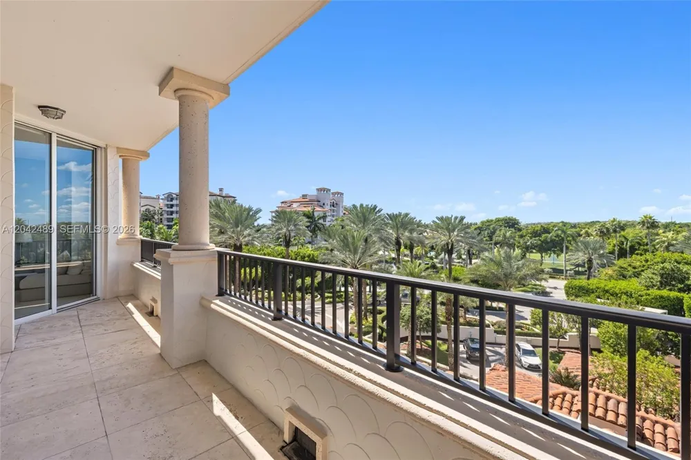7141 Fisher Island Dr #7141 Miami Beach, FL 33109