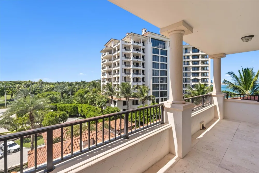 7141 Fisher Island Dr #7141 Miami Beach, FL 33109