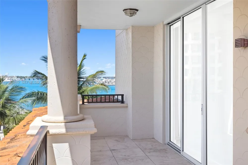 7141 Fisher Island Dr #7141 Miami Beach, FL 33109