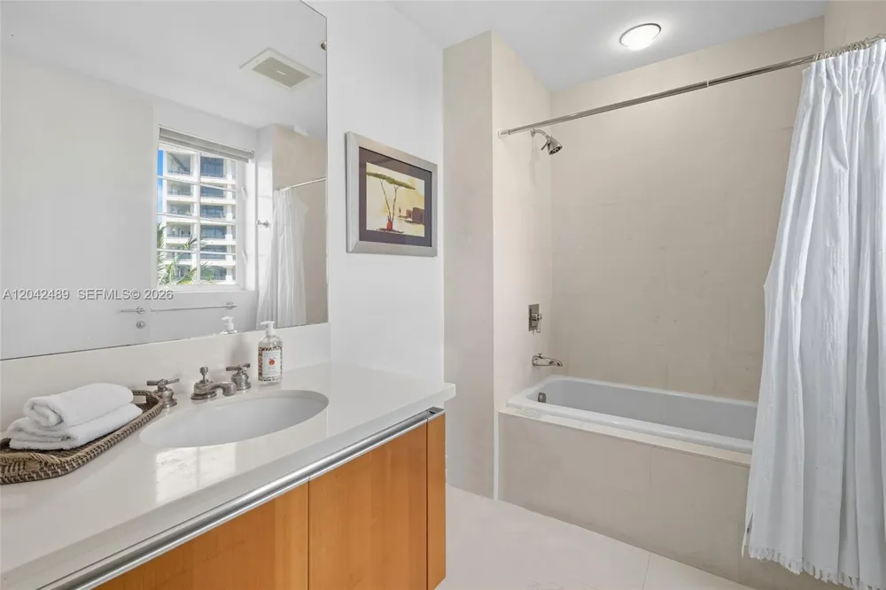 7141 Fisher Island Dr #7141 Miami Beach, FL 33109
