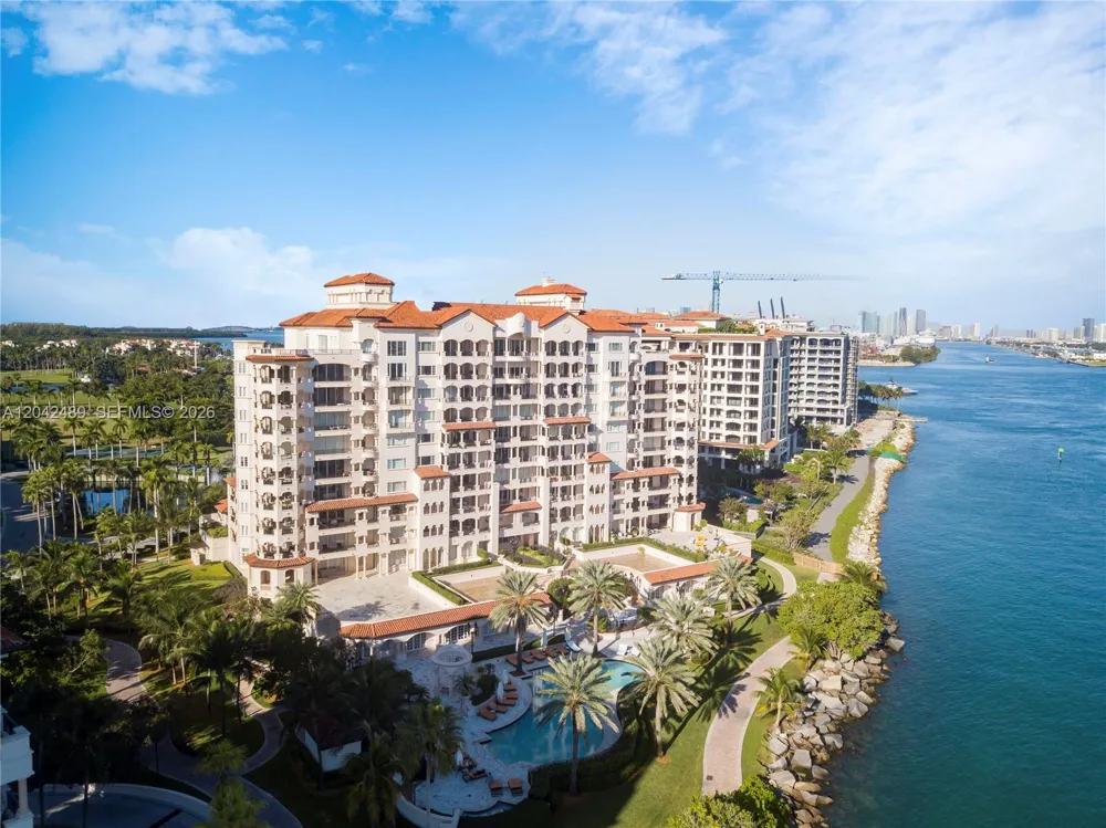 7141 Fisher Island Dr #7141 Miami Beach, FL 33109