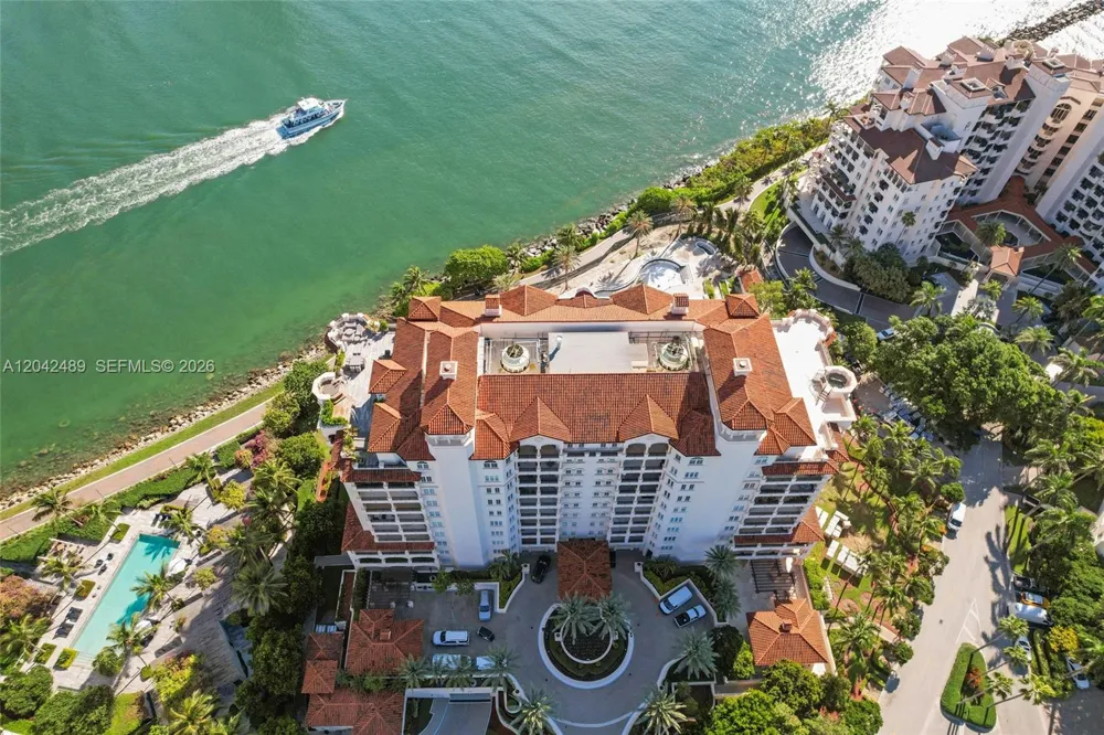 7141 Fisher Island Dr #7141 Miami Beach, FL 33109