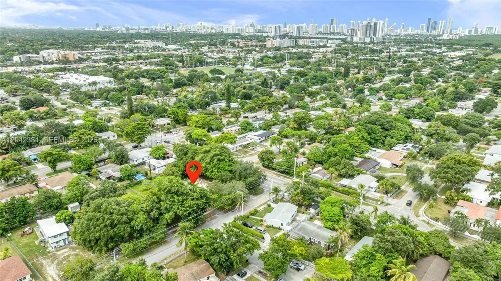 1585 NE 158th St North Miami Beach, FL 33162