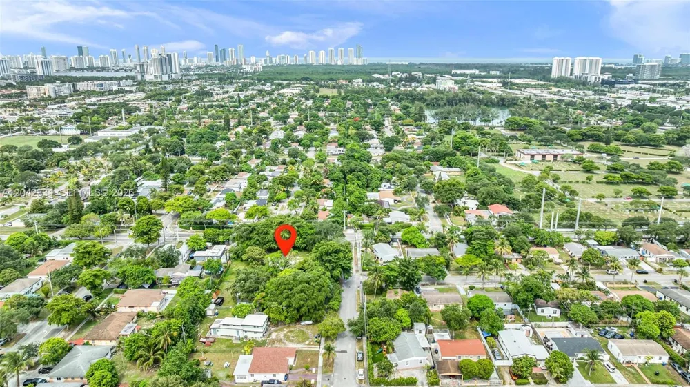 1585 NE 158th St North Miami Beach, FL 33162