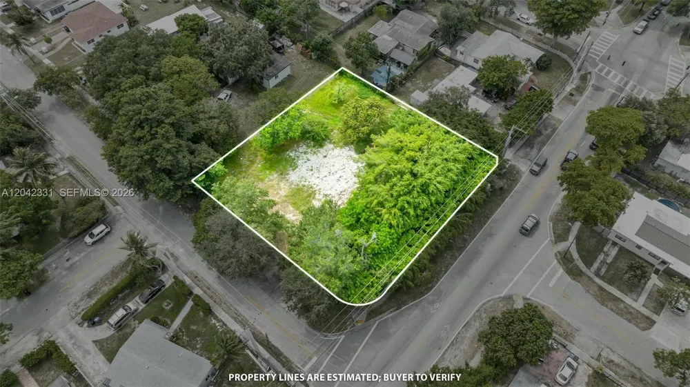 1585 NE 158th St North Miami Beach, FL 33162