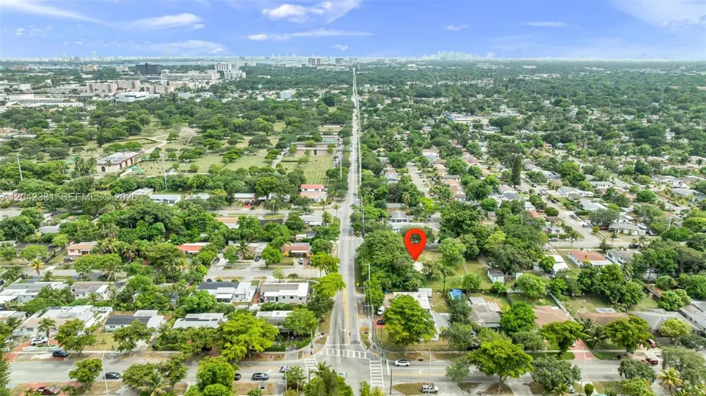 1585 NE 158th St North Miami Beach, FL 33162