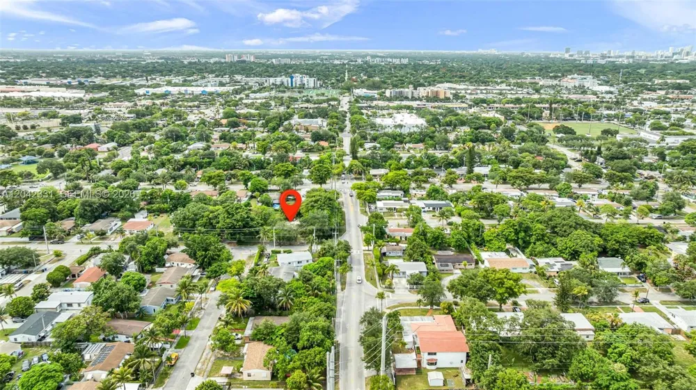 1585 NE 158th St North Miami Beach, FL 33162