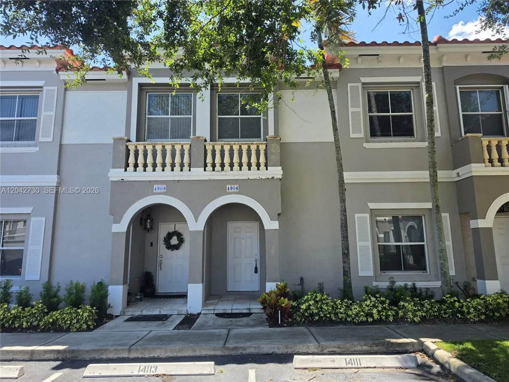 4906 SW 141st Ave #4 Miramar, FL 33027