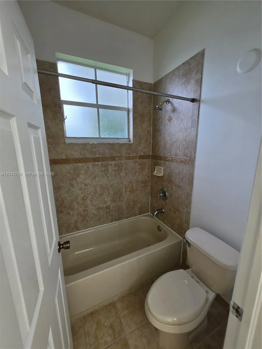 4906 SW 141st Ave #4 Miramar, FL 33027