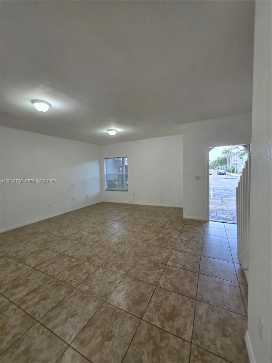 4906 SW 141st Ave #4 Miramar, FL 33027