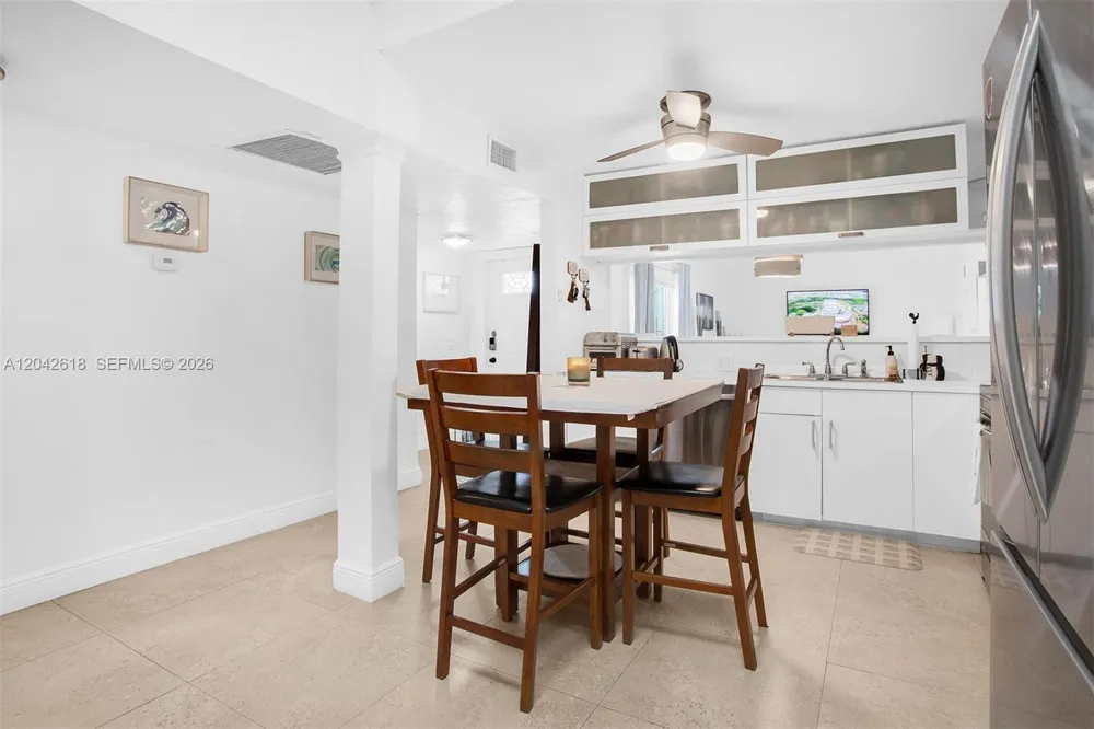 9675 NW 26th Pl #5 Sunrise, FL 33322