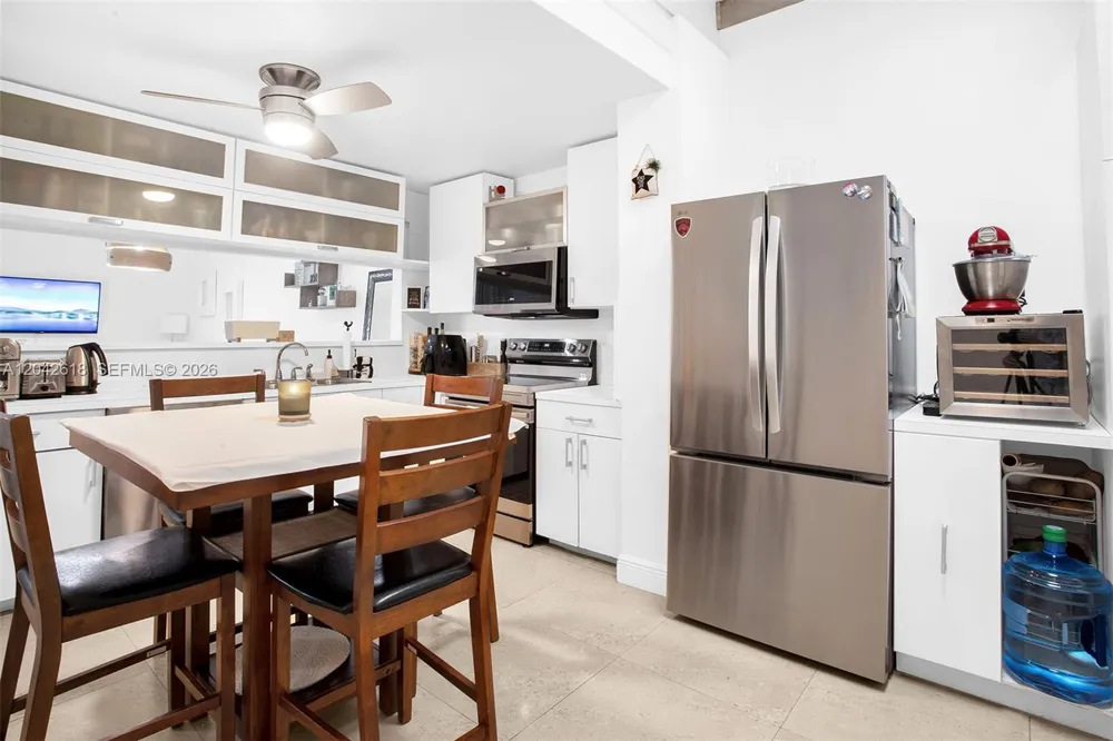 9675 NW 26th Pl #5 Sunrise, FL 33322