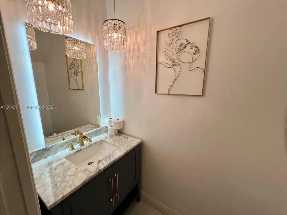 8917 NW 54th St Sunrise, FL 33351