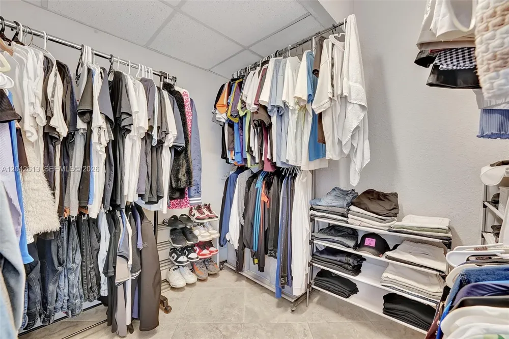 1950 S Ocean DR. #6B Hallandale Beach, FL 33009