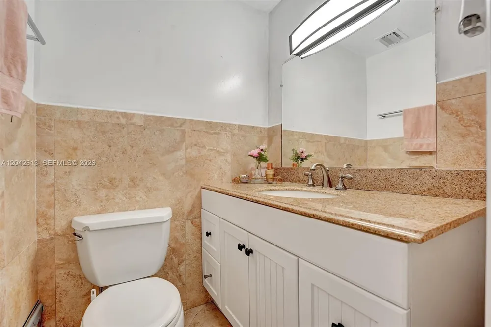 1950 S Ocean DR. #6B Hallandale Beach, FL 33009