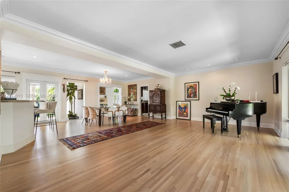 550 Jeronimo Dr Coral Gables, FL 33146