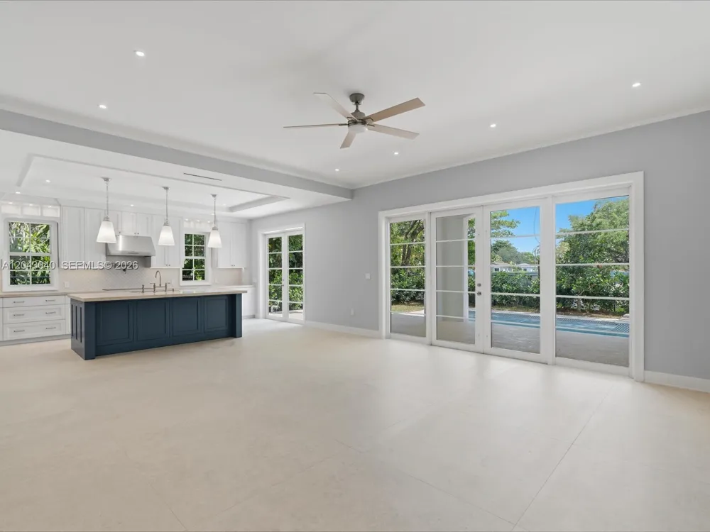 6333 SW 69th St South Miami, FL 33143