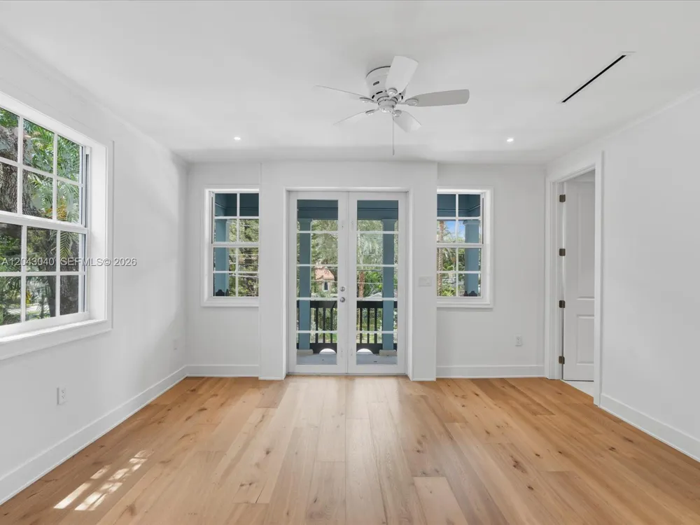 6333 SW 69th St South Miami, FL 33143