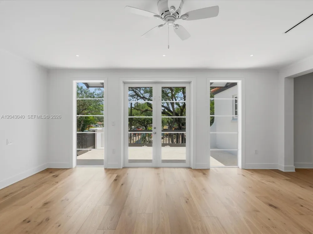 6333 SW 69th St South Miami, FL 33143