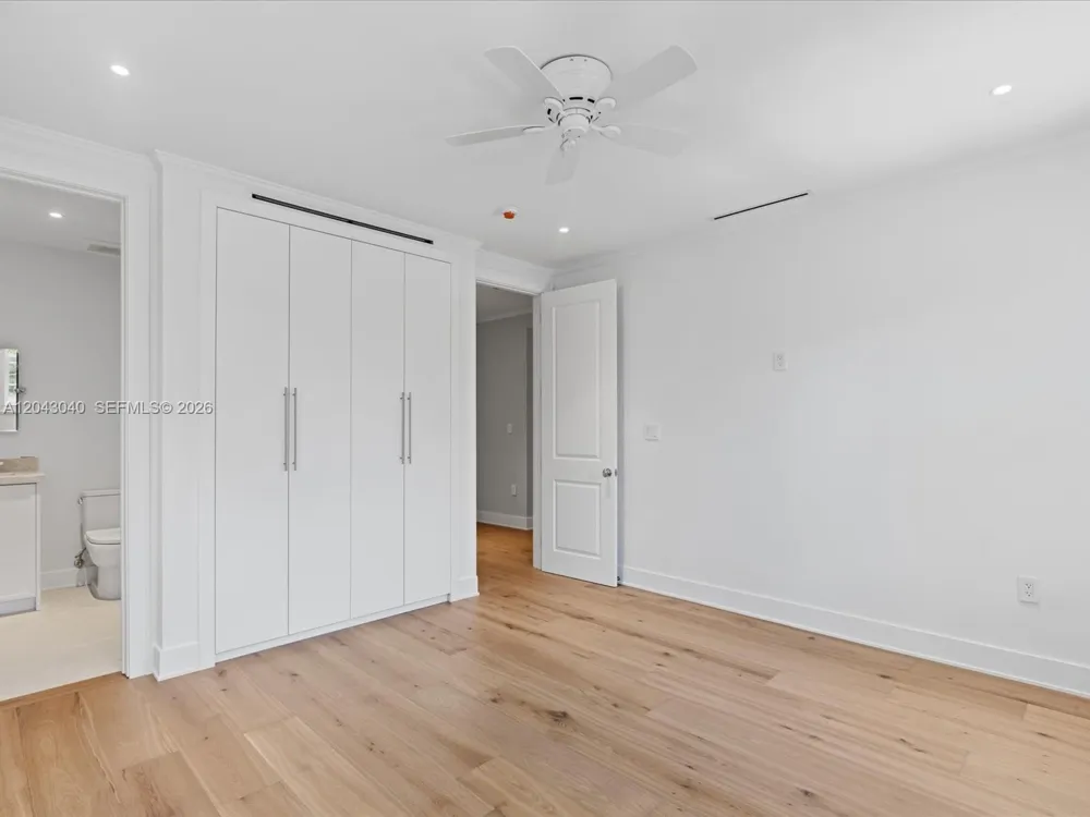 6333 SW 69th St South Miami, FL 33143