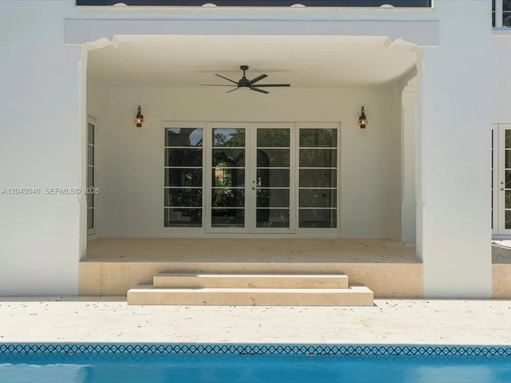 6333 SW 69th St South Miami, FL 33143