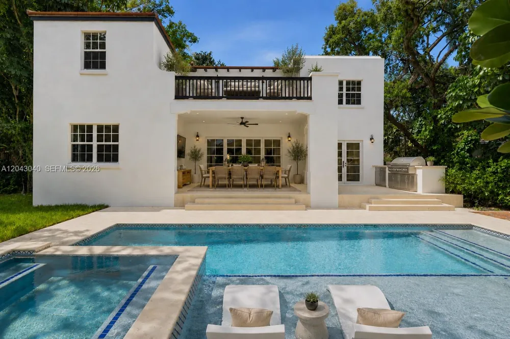 6333 SW 69th St South Miami, FL 33143