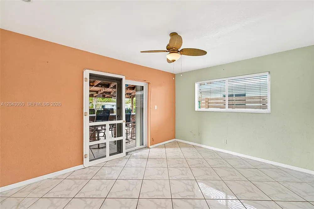 2832 NW 10th Ave Wilton Manors, FL 33311