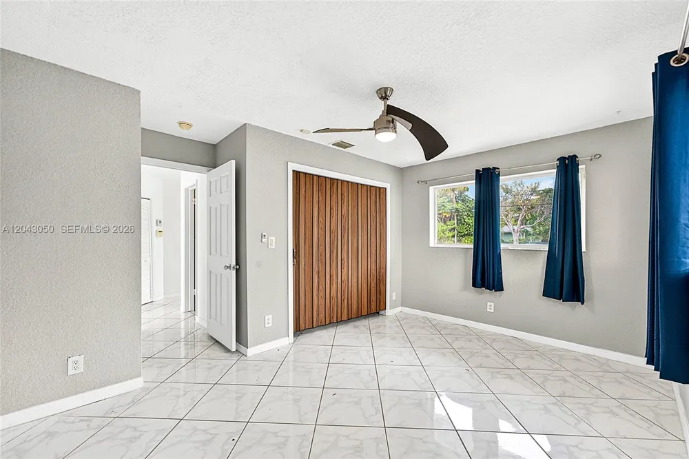 2832 NW 10th Ave Wilton Manors, FL 33311