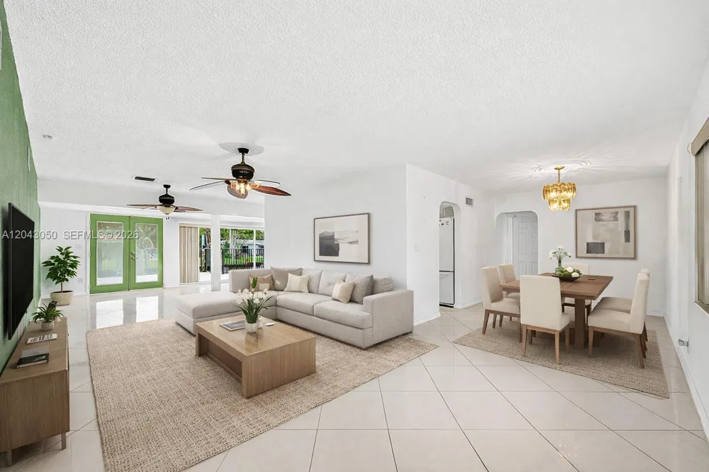 2832 NW 10th Ave Wilton Manors, FL 33311