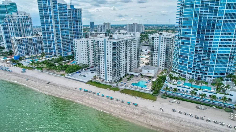2751 S Ocean Dr #404N Hollywood, FL 33019