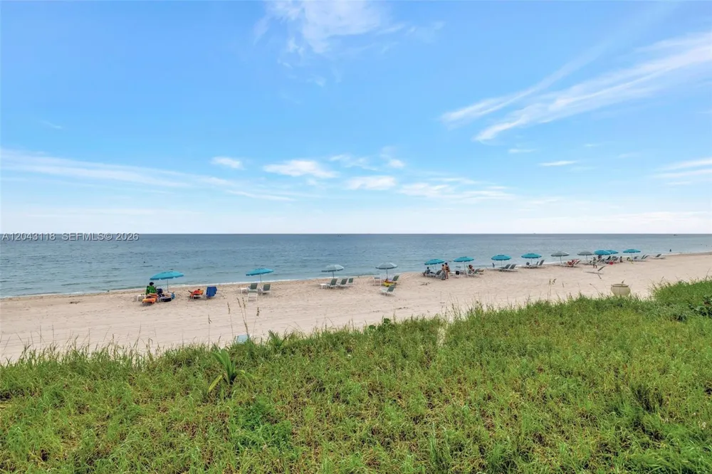 2751 S Ocean Dr #404N Hollywood, FL 33019