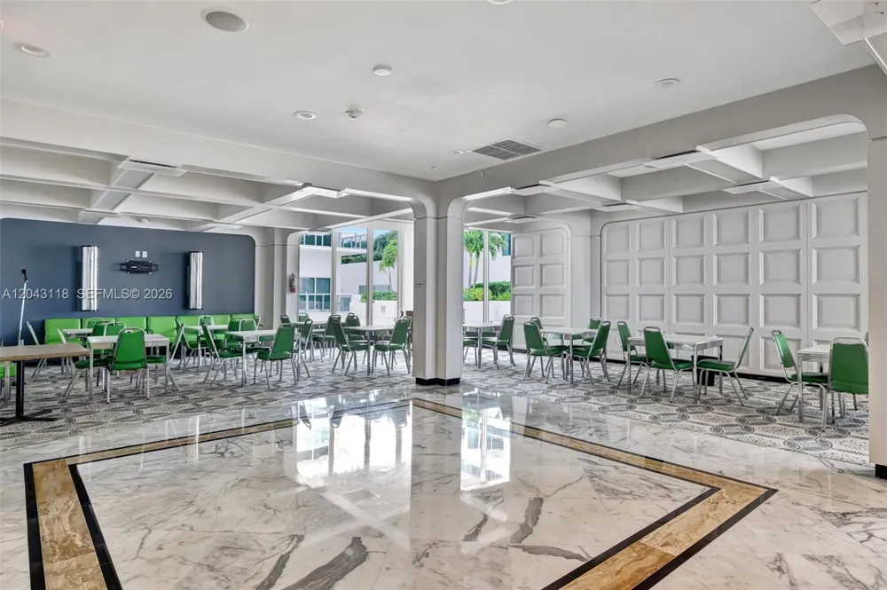 2751 S Ocean Dr #404N Hollywood, FL 33019