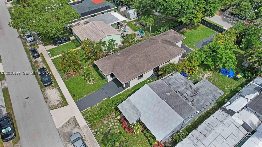 222 SW 3rd Ter Dania Beach, FL 33004