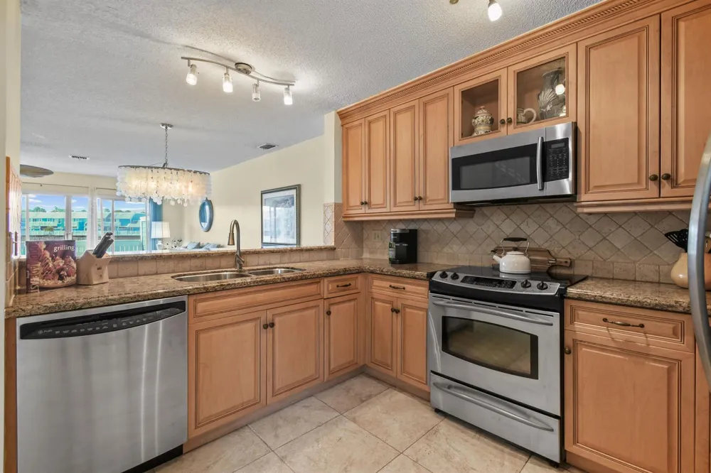 1216 Ocean Dunes Circle Jupiter, FL 33477