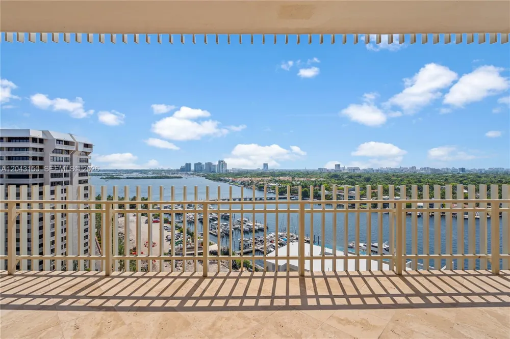 3 Grove Isle Dr #C1610 Miami, FL 33133