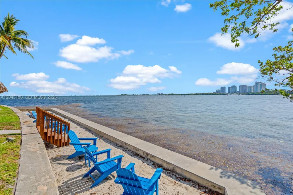 3 Grove Isle Dr #C1610 Miami, FL 33133