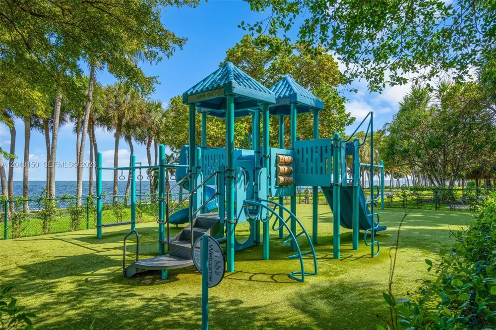 3 Grove Isle Dr #C1610 Miami, FL 33133