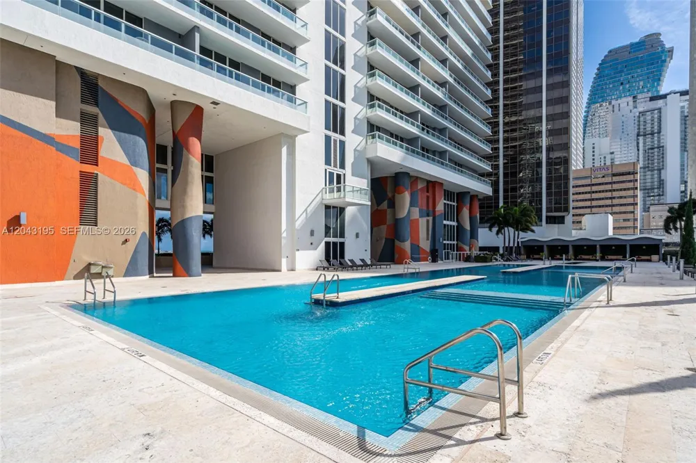 50 Biscayne Blvd #904 Miami, FL 33132
