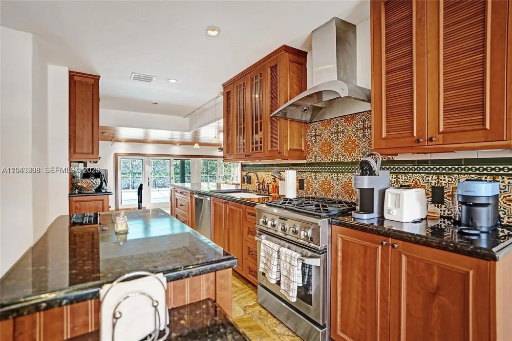 1247 NE 101st St Miami Shores, FL 33138