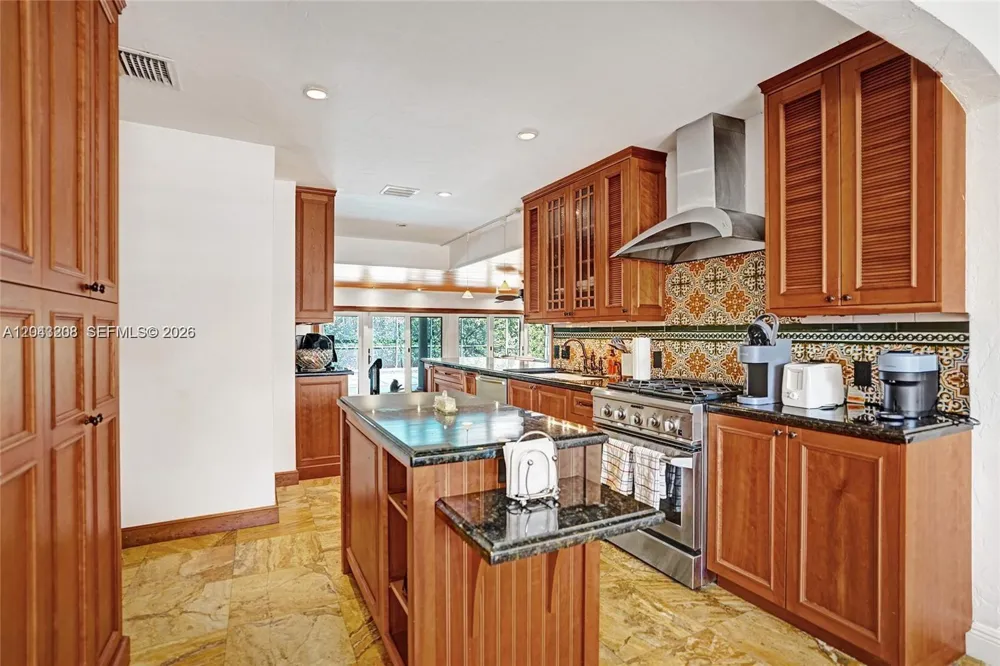 1247 NE 101st St Miami Shores, FL 33138