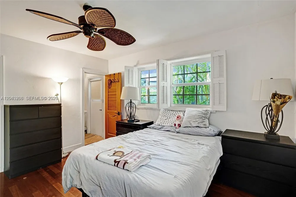1247 NE 101st St Miami Shores, FL 33138