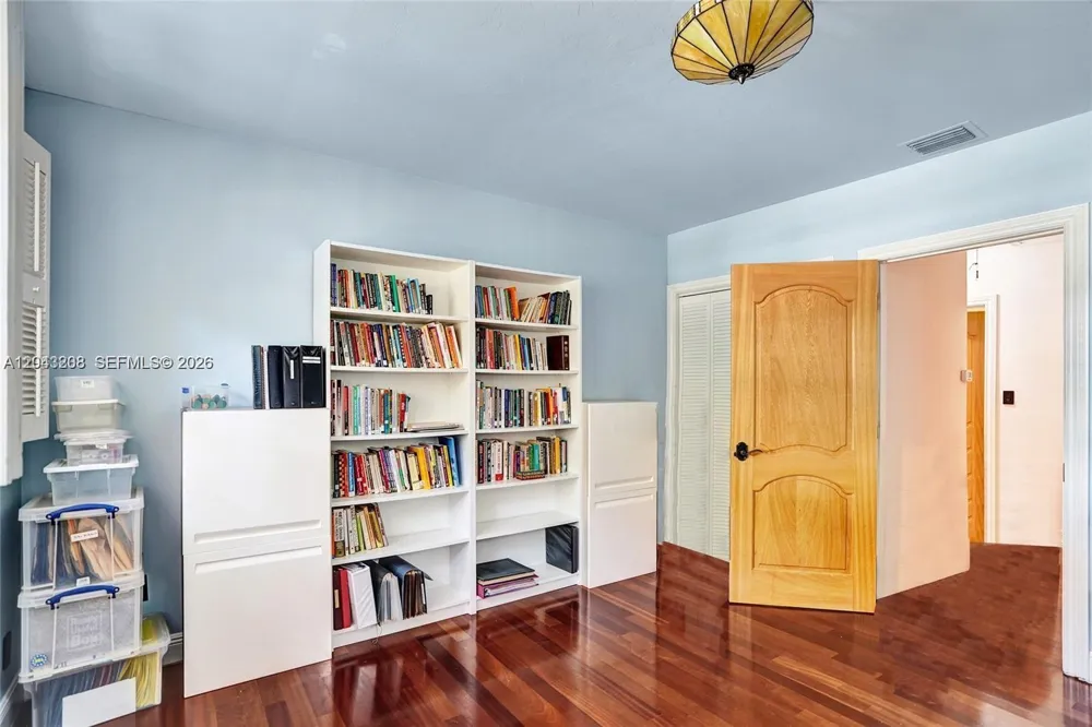 1247 NE 101st St Miami Shores, FL 33138